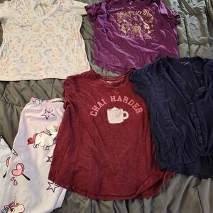 Old Navy Burgundy Crew Neck Tee